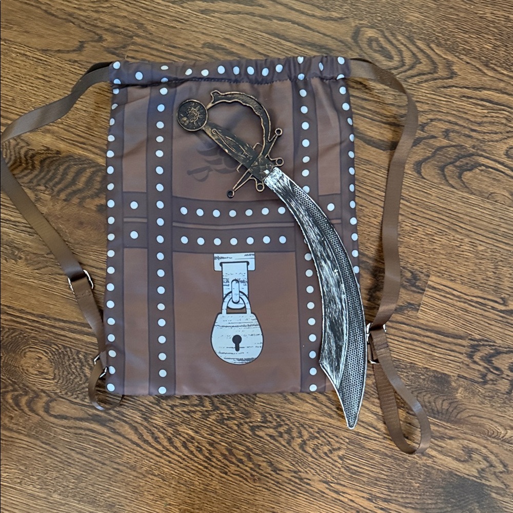 New Disney Cruise Bibbidi Bobbidi Boutique Pirate Treasure Bag with Sword